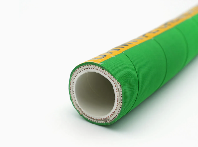 химический всасывающий шланг