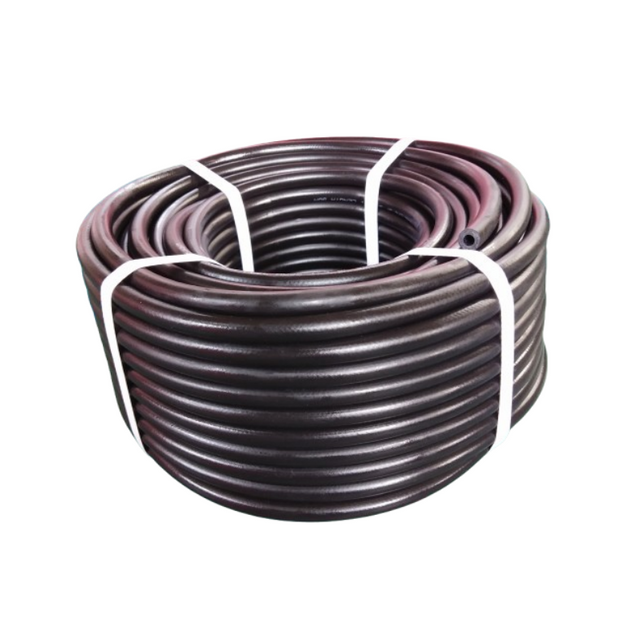 Топливный шланг с гладкой крышкой